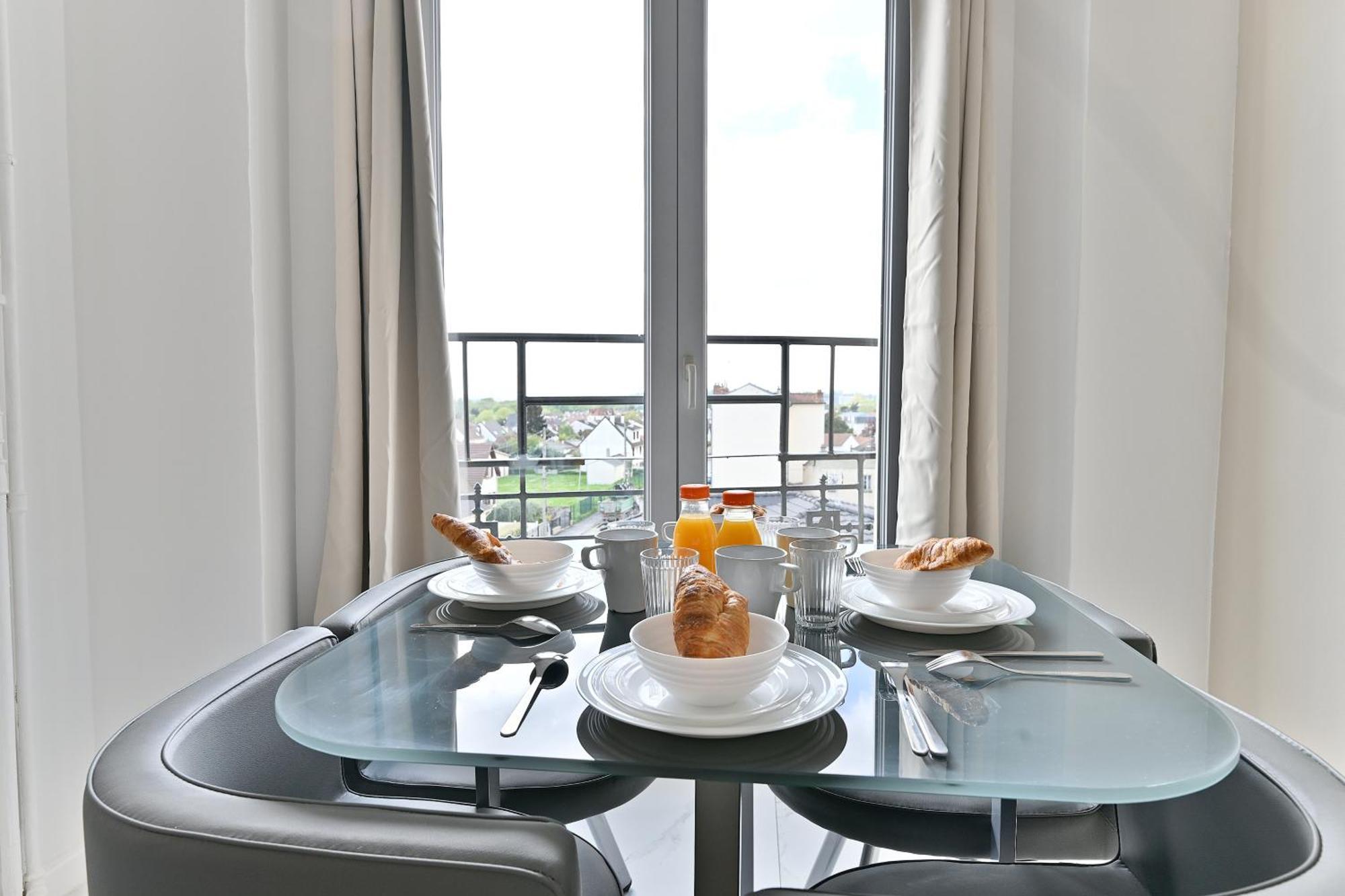 Appartement Paisible Et Moderne - Gagny Luaran gambar